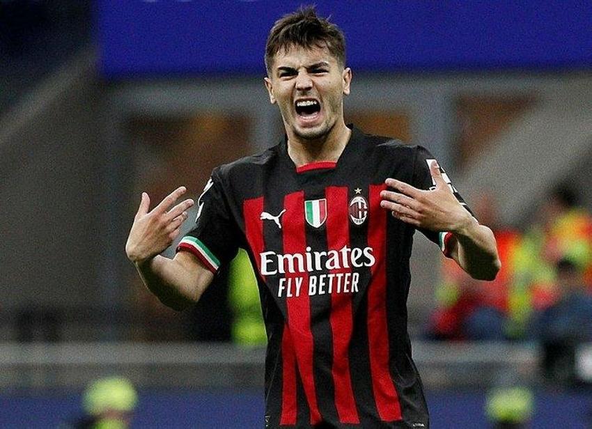 Van Boomel fiyasko çıktı! Okan Buruk ve Cenk Ergün'den Milan operasyonu