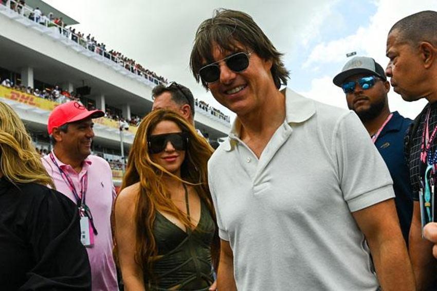 Shakira ile Tom Cruise aşk mı yaşıyor? Ünlü şarkıcının cephesinden ilk açıklama