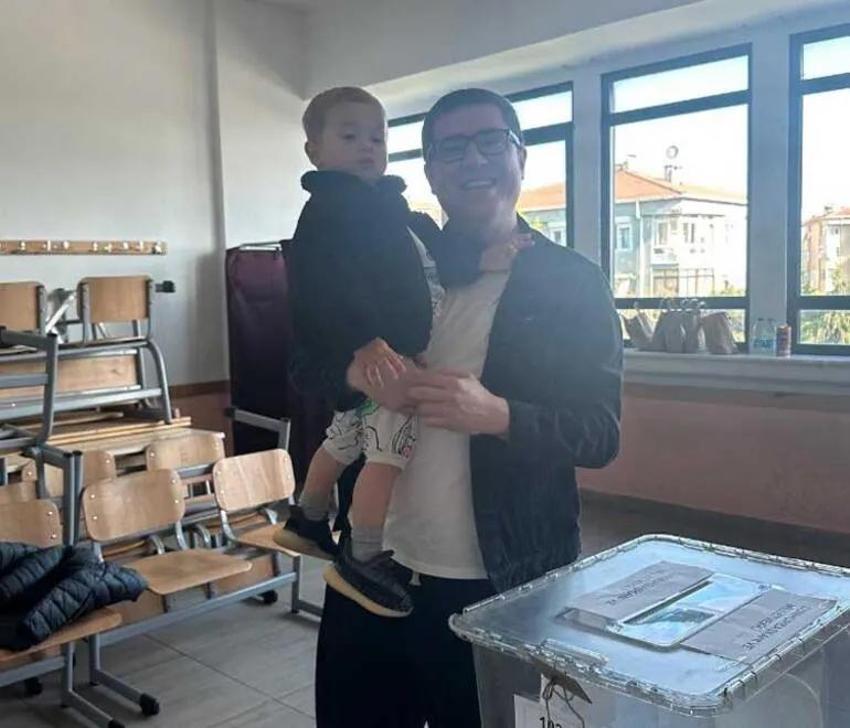 Ünlüler sandık başında!