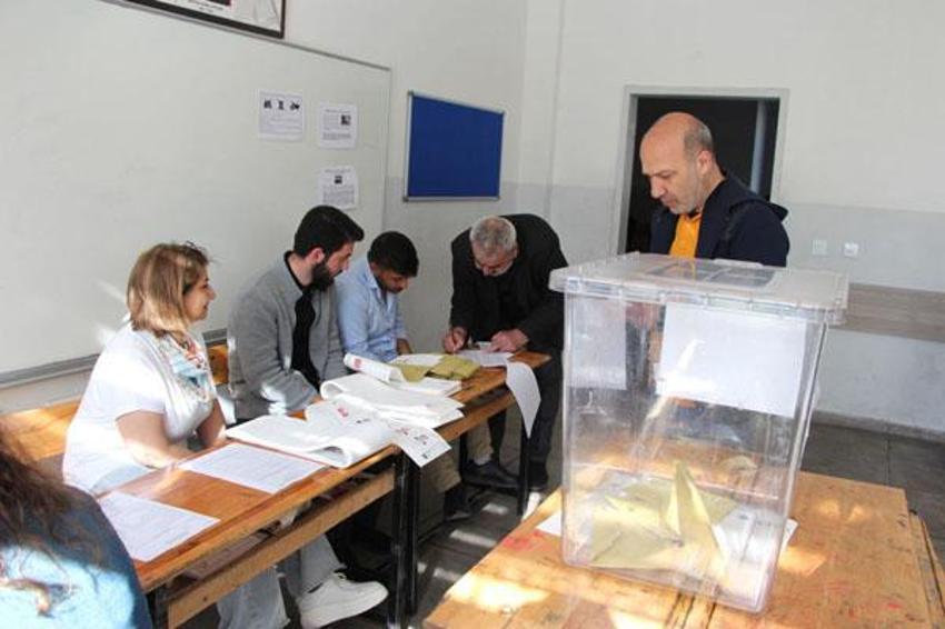 Yeni milletvekilleri belli oldu! İşte TBMM'de yer alacak 600 isim