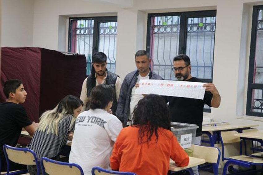 Yeni milletvekilleri belli oldu! İşte TBMM'de yer alacak 600 isim