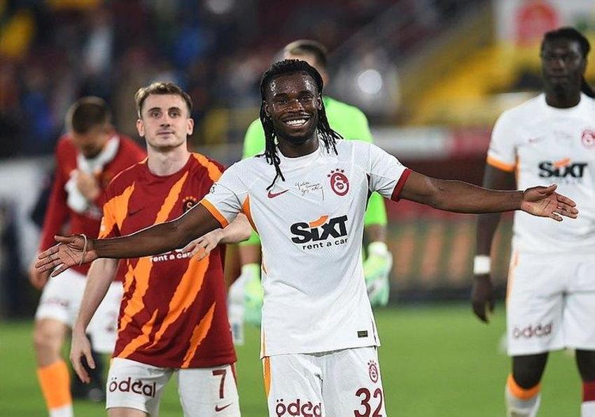 İstanbulspor maçında o hayati hamleyi yapmasaydı... Galatasaray'da tecrübeli futbolcu eşyalarını topladı