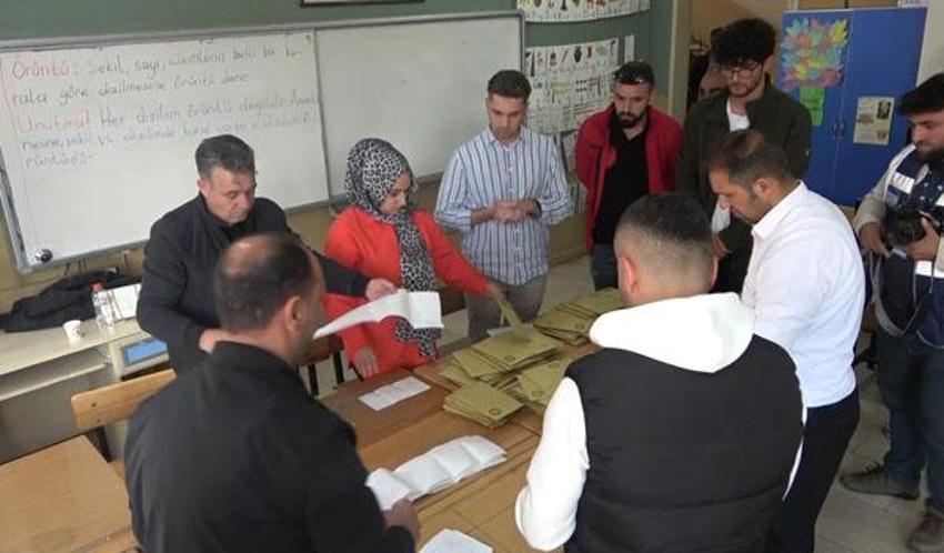 Yeni milletvekilleri belli oldu! İşte TBMM'de yer alacak 600 isim
