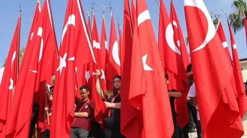 18 Mayıs yarım gün mü? 18 Mayıs Perşembe okullar, iş yerleri öğleye kadar mı? 