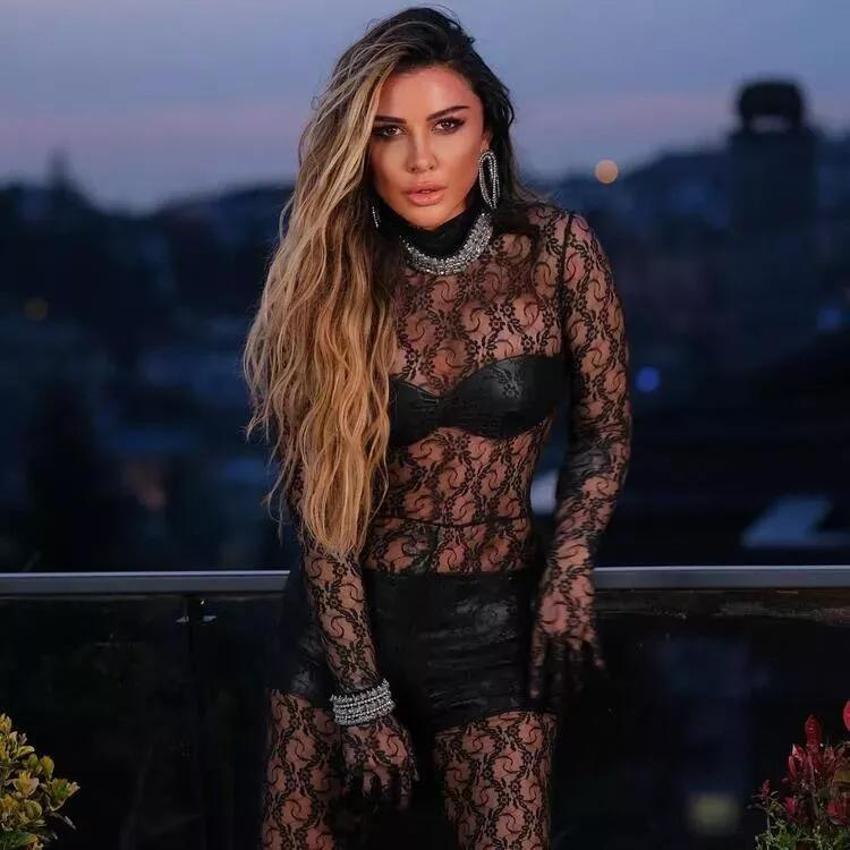 Selen Görgüzel'e bir tepki de Kayahan'ın kızı Beste Açar'dan geldi!