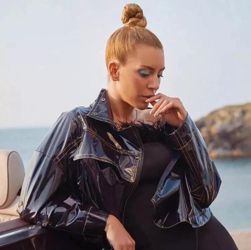 Sinem Kobal'dan müjdeli haber! Ekranlara dönmeye hazırlanıyor