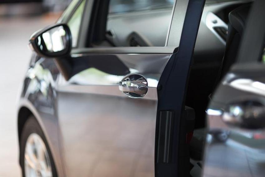 İkinci el ve sıfır araç fiyatları ile ilgili flaş açıklama! Yatırım aracı ile zam ilişkisi detayı