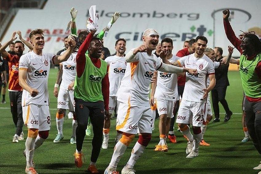 Cenk Ergün 5 yıl önce onun parasını Belhanda'ya basmıştı! Cocu'nun prensi Galatasaray'a geliyor