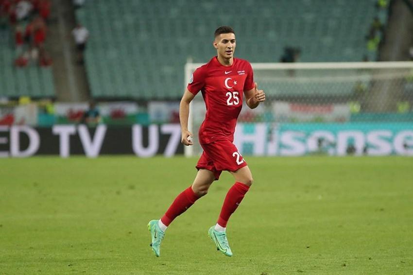 Okan Buruk Emre Belözoğlu'nun kapısını çaldı! Arsene Wenger'in wonderkid'ini istedi
