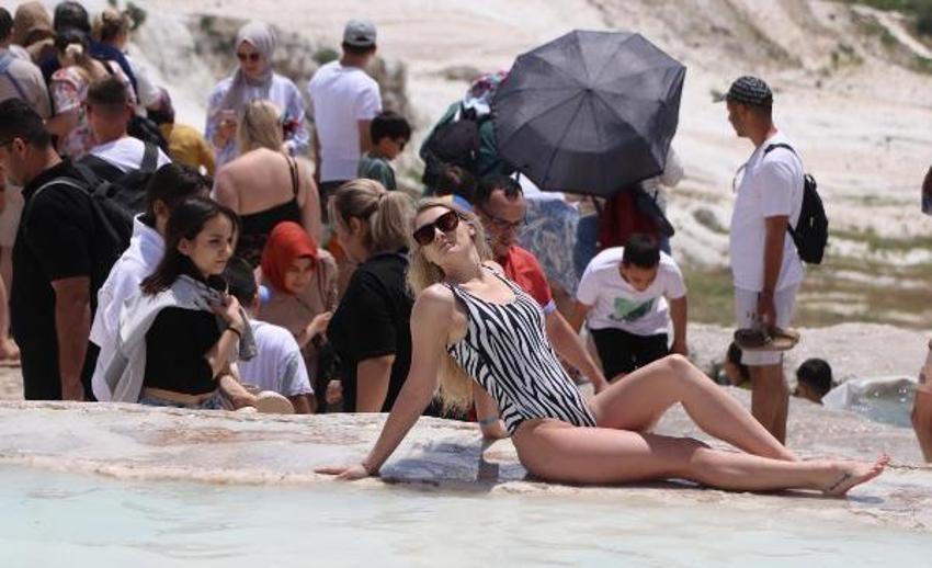 ‘Beyaz Cennet'e ziyaretçi akını! 