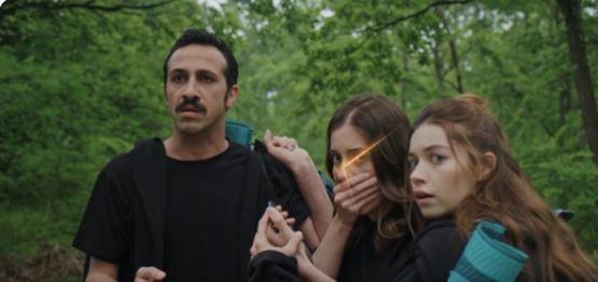 Yalı Çapkını 33. bölüm 2. fragmanı: Ferit Seyran aşka geldi, Asuman ve Fuat trafik kazası geçiriyor!