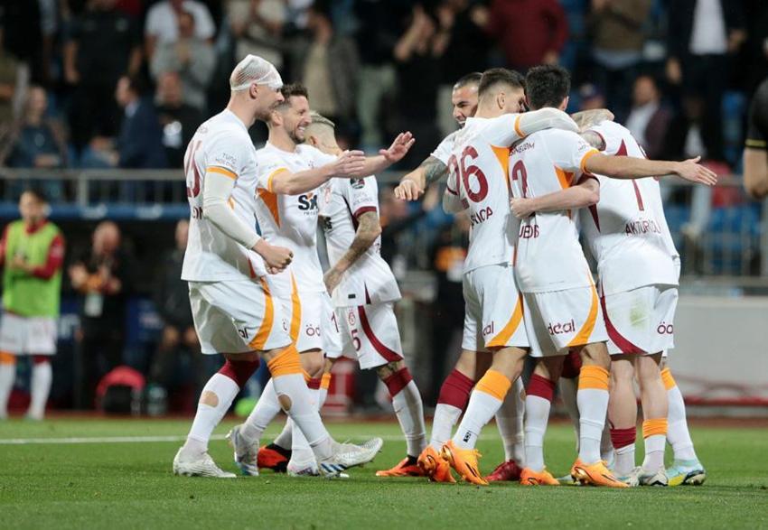 Okan Buruk ısıtıp ısıtıp oyuna almıyordu! Yollar ayrıldı