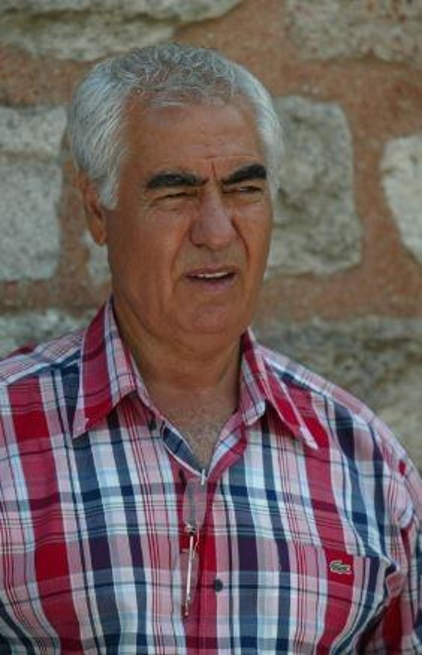 Usta sanatçı Nuri Sesigüzel hayatını kaybetti! İbrahim Tatlıses acı haberi verdi
