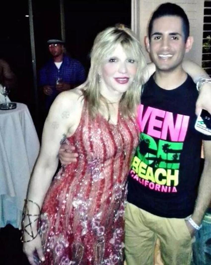 'Courtney Love tarafından tacize uğradım, o anın fotoğrafı da var