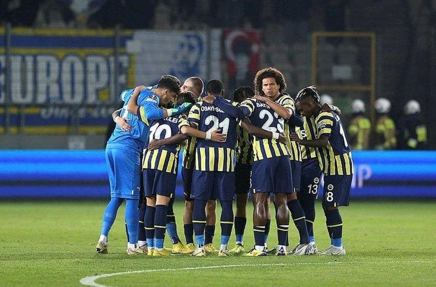 Babası önümüzdeki sezon Fenerbahçe'de demişti! Premier Lig devine imza atıyor...