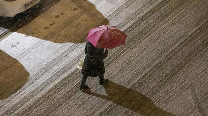 Meteoroloji'den 12 il için sarı kodlu alarm! Su baskınları ve yıldırım için uyarı geldi