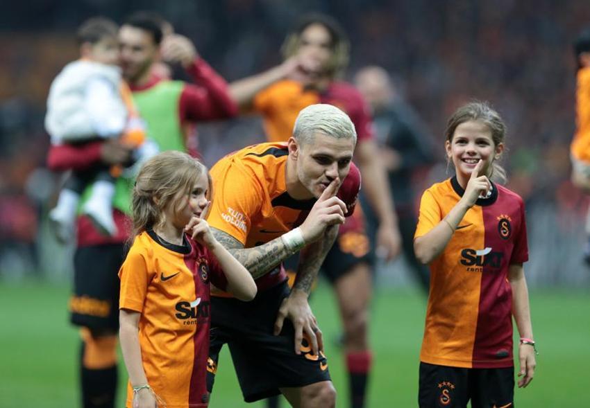 8+3'ten sonra Galatasaray'da Muslera dönemi sona eriyor! Cimbom'un yeni kalecisi Süper Lig'i sallayacak