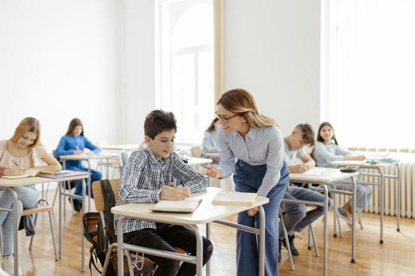 Uzman öğretmenlik başvuruları ne zaman, uzman öğretmenlik başvuru şartları neler? Uzman öğretmenlik süresi kısaldı mı, 5 mi 10 yıl mı?