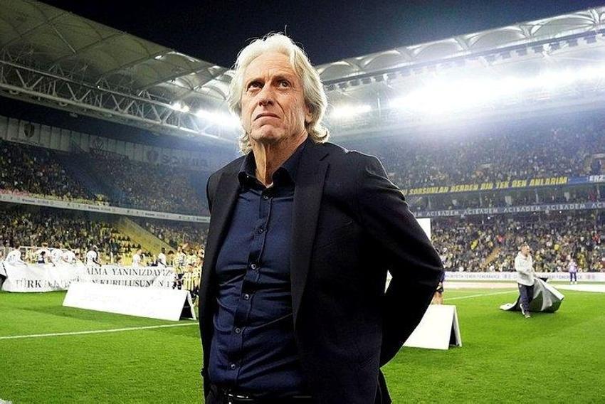 Fenerbahçe'de her şey sil baştan! 1-2-3 değil tam 9 ayrılık