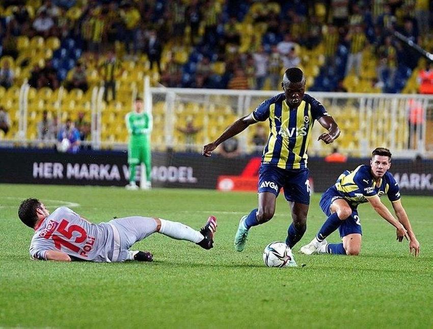 Fenerbahçe'de her şey sil baştan! 1-2-3 değil tam 9 ayrılık