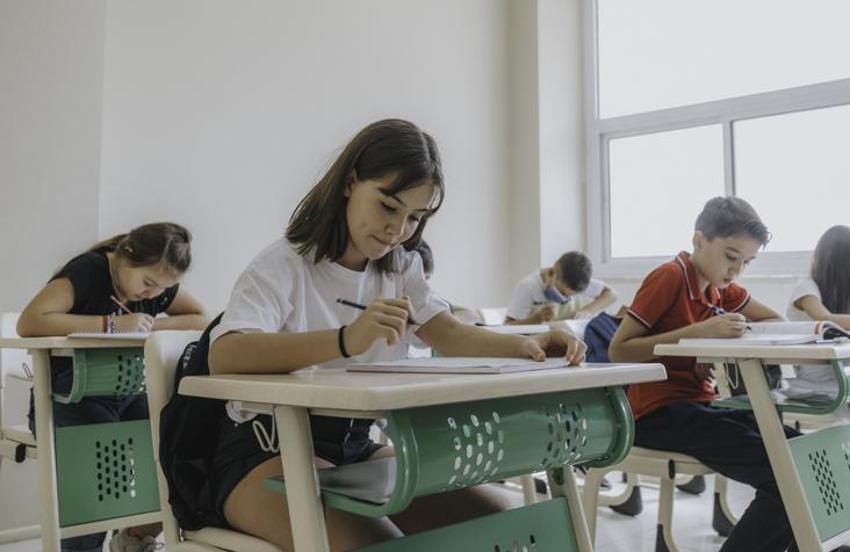 Okul kıyafetleri değişecek mi, MEB okullar serbest kıyafet mi olacak? İşte okul kıyafeti kararı…