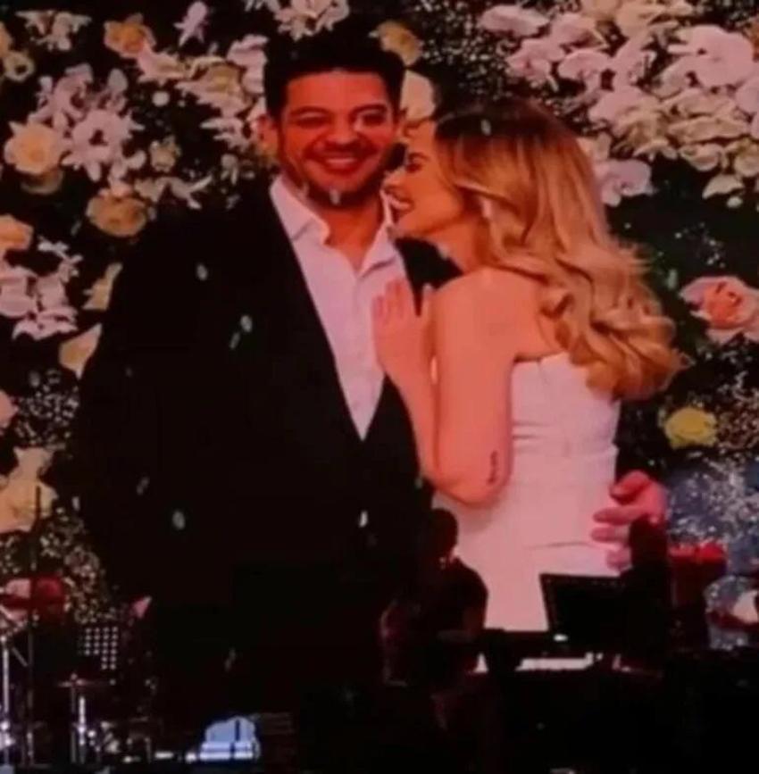 Hadise ve Murda'nın pozu olay oldu! 'Evlenin artık'