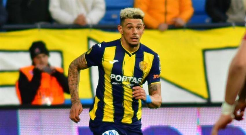 Galatasaray'dan Samsunspor'a gidiyor! Hüseyin Eroğlu yerli sıkıntısı yaşamamak için...