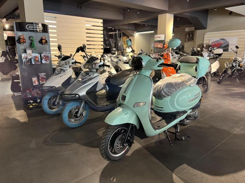Sıfır araçtan ona yöneldiler! Satışlar patladı, fiyatı 20 bin TL'den başlıyor