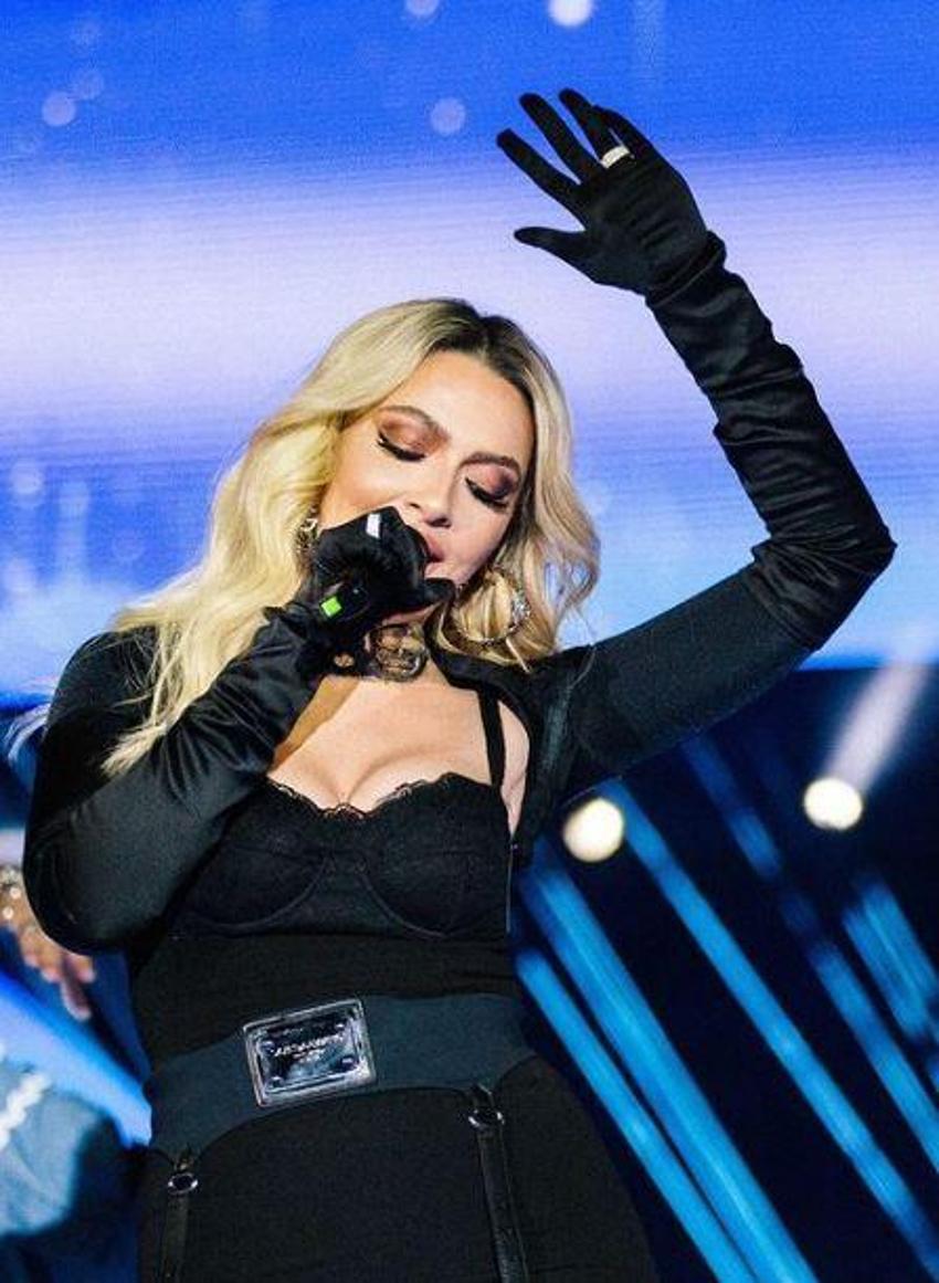 Hadise hastanelik oldu! 'Doktorum müdahale etti'