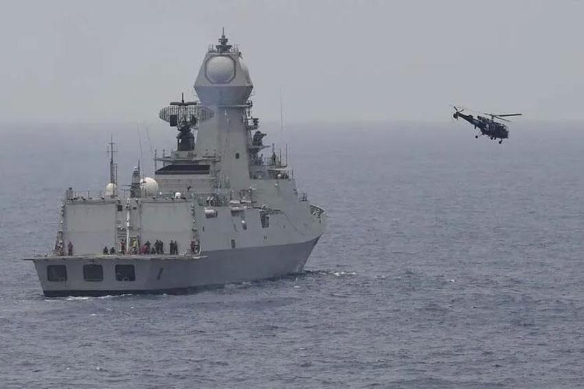 Dünyanın ilk siha gemisi TCG Anadolu Türkiye'nin gücüne güç kattı! İşte en büyük 2023'ün en büyük donanmaları...