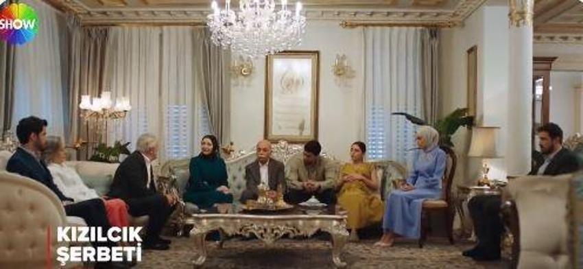 Kızılcık Şerbeti 28. bölüm fragmanı: Nursema gelinliği giydi! Kıvılcım, Alev ve Abdullah'ın aşk şifresini çözdü!