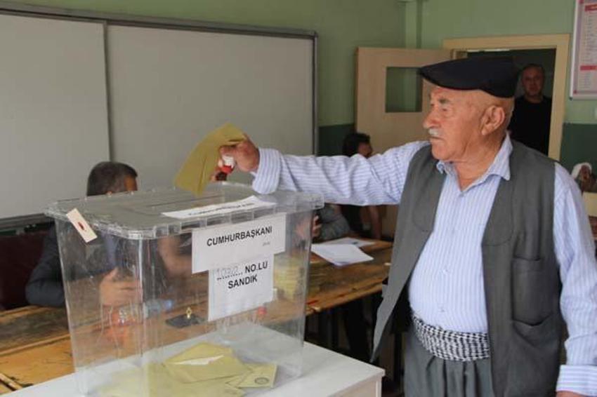 Gören dönüp bir kez daha baktı! Renkli görüntüler