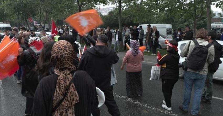 Seçim sonuçları sonrası coşku sokaklara taştı! İşte yurdun dört bir yanından zafer kareleri