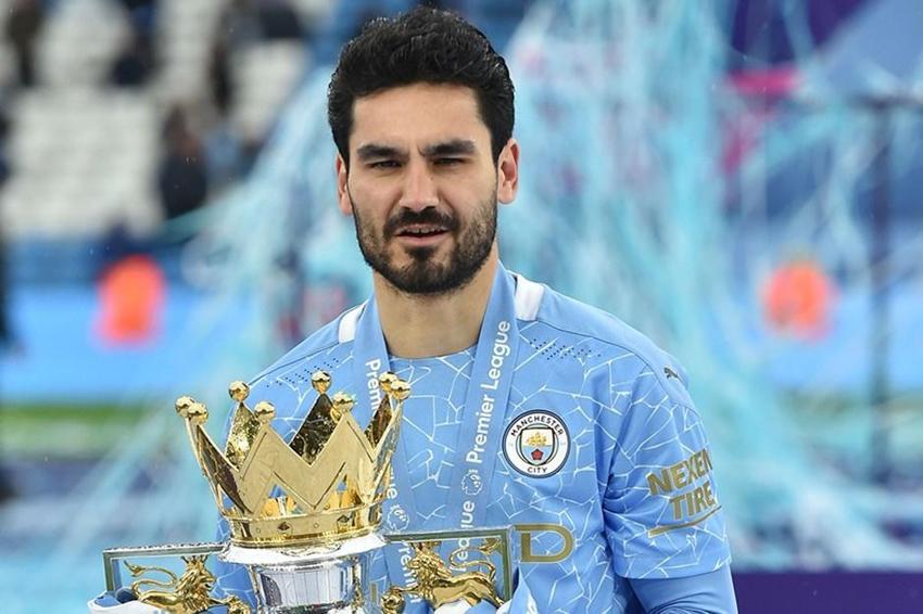 Galatasaray'ın 8 numarası da belli 10 numarası da! Mertens ve Sergio Oliveira'ya şok