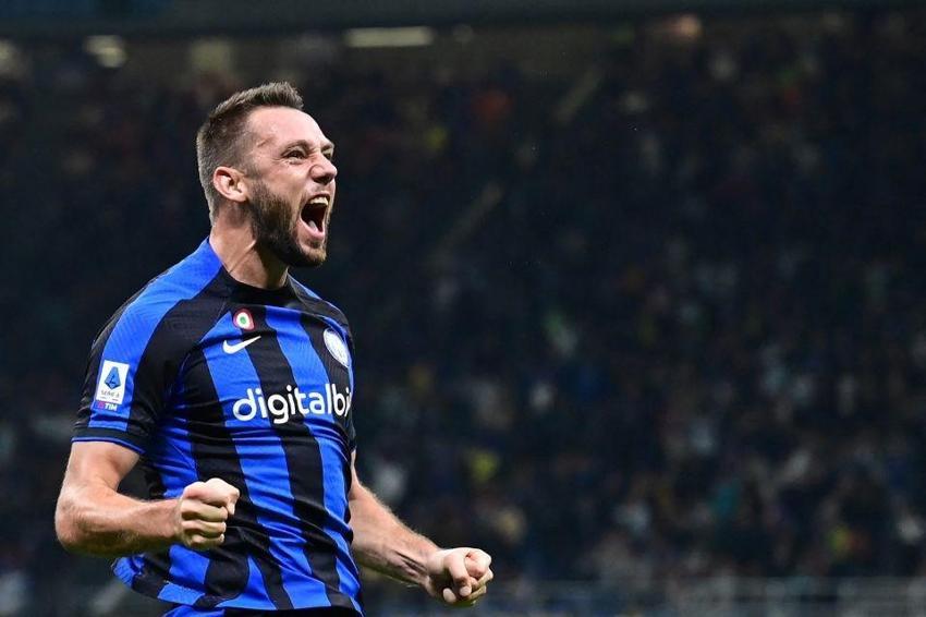Galatasaray'ın 8 numarası da belli 10 numarası da! Mertens ve Sergio Oliveira'ya şok