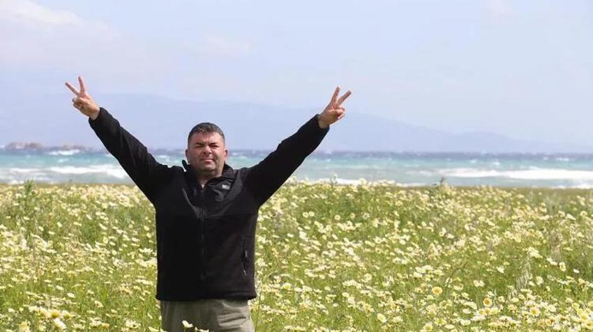 Bülent Şakrak 11. dövmesini yaptırdı! İşte anlamı...