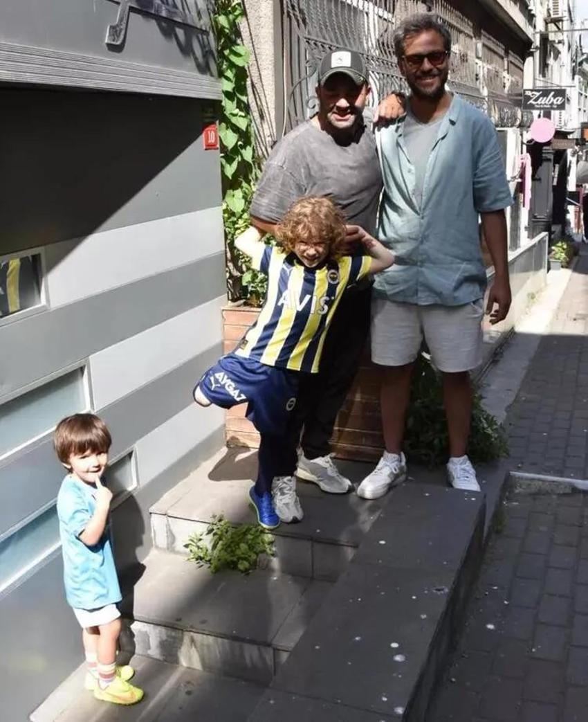 Bülent Şakrak 11. dövmesini yaptırdı! İşte anlamı...