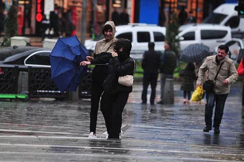 Kış tekrar geldi! Kuvvetli yağmur, sel ve dolu uyarısı, Meteoroloji son dakika duyurdu