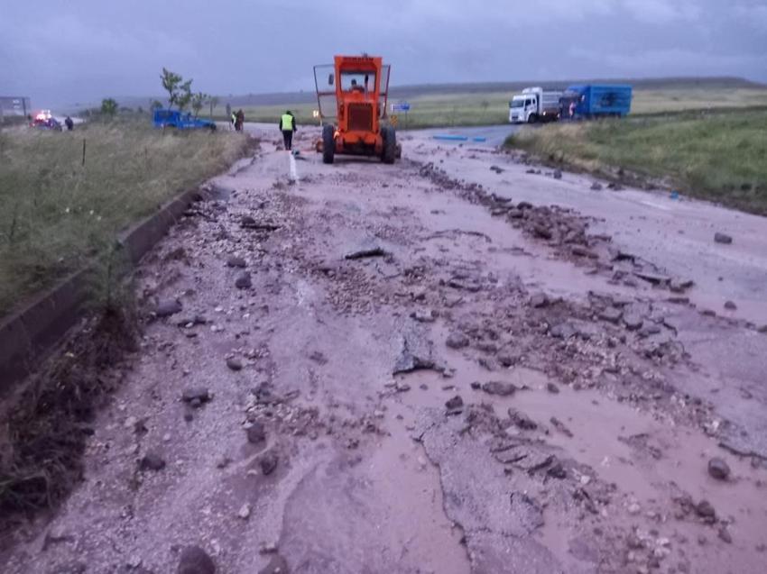 Meteoroloji'den son dakika uyarısı: Sağanak yağmur, sel ve dolu! Tarih belli oldu
