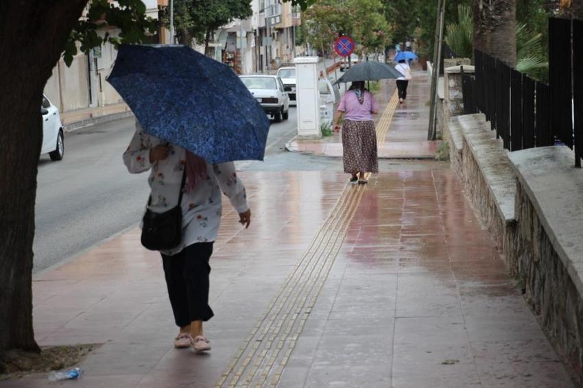 Meteoroloji'den son dakika uyarısı: Sağanak yağmur, sel ve dolu! Tarih belli oldu