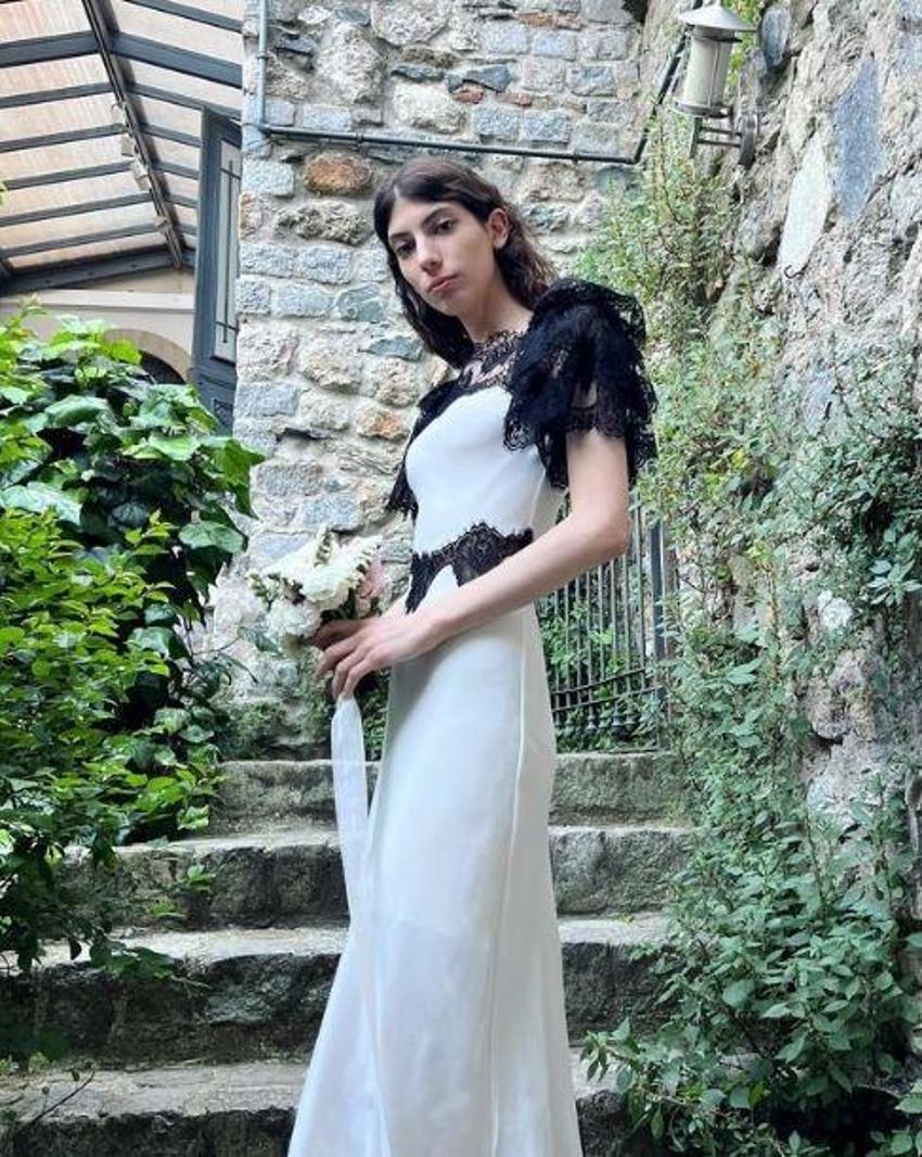 Öykü Baştaş ile Furkan Temir evlendi! 'Bari adamın gömleğini ütüleseydiniz'