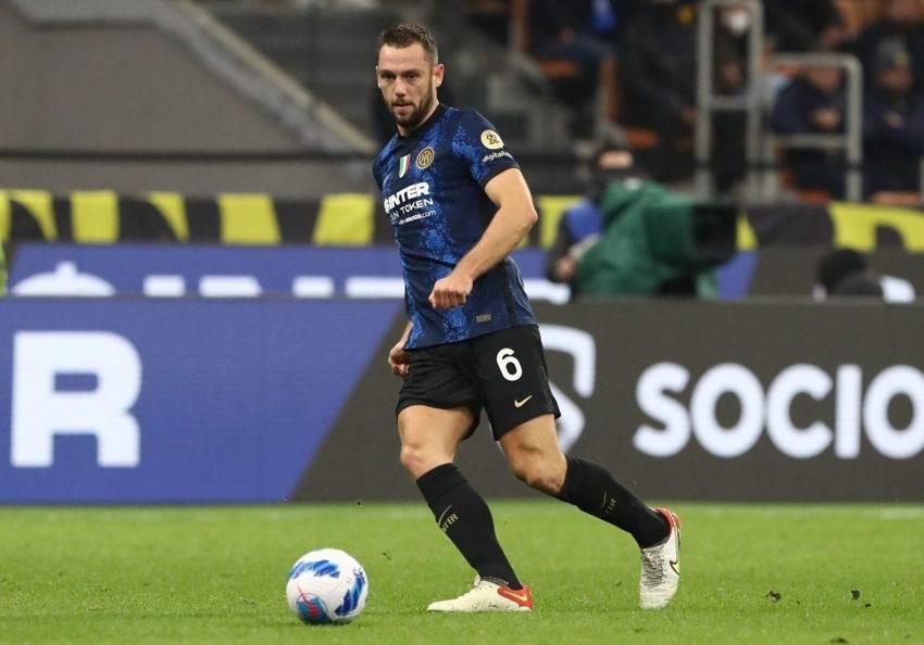 Amrabat'tan Okan Buruk'a transfer kıyağı! 'Hiç düşünme Galatasaray'a imza at'