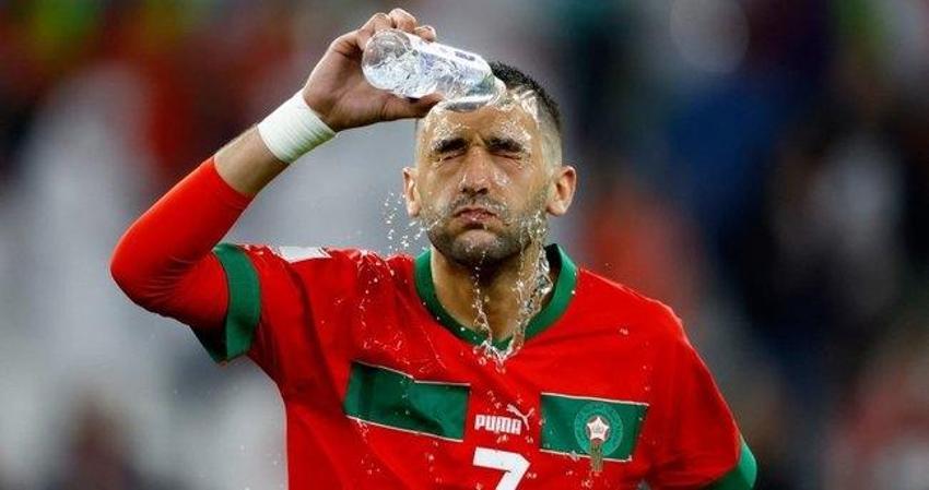 Amrabat'tan Okan Buruk'a transfer kıyağı! 'Hiç düşünme Galatasaray'a imza at'