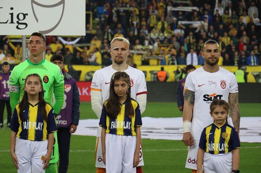 Güntekin Onay'dan olay yaratan şampiyonluk yorumu: Enkaz