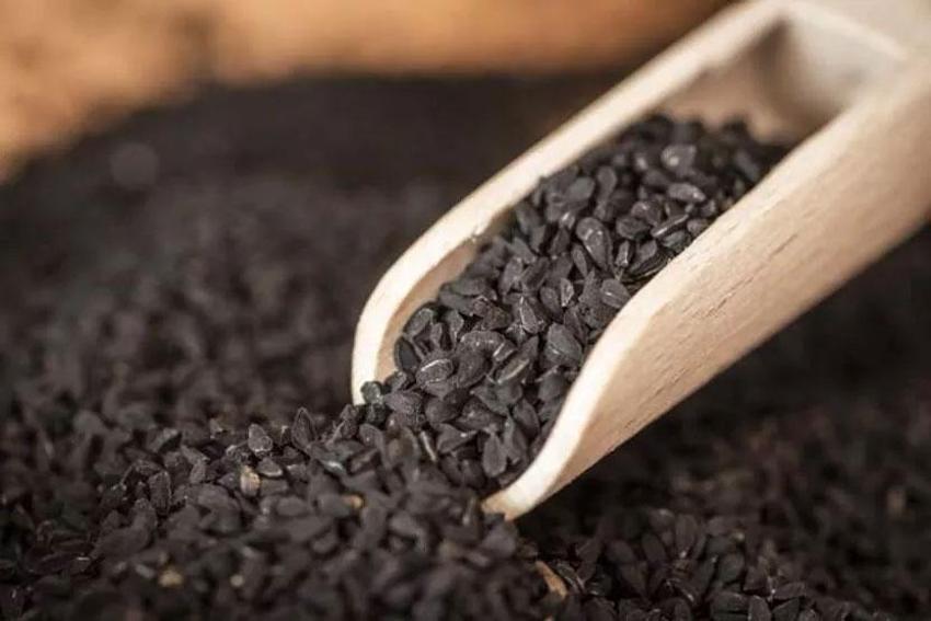 Kanser, ülser ve diyabete karşı şifa deposu! İşte çörek otunun 9 önemli faydası