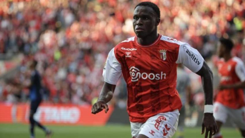 Ali Koç Max Gradel'le uçuşa geçen süper starı transfer ediyor! Atletico Madrid'le amansız yarış