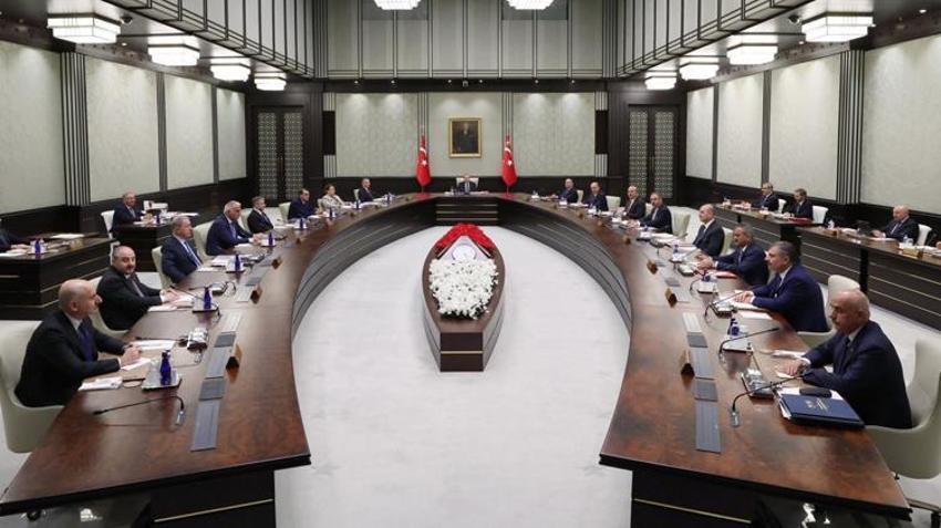 Yeni Bakanların isim listesi 2023! 3 Haziran Yeni Kabinede kimler var, hangi isimler bakan oldu? İçişleri Bakanı, Sağlık Bakanı, Hazine ve Maliye Bakanı, Çalışma ve Sosyal Güvenlik...