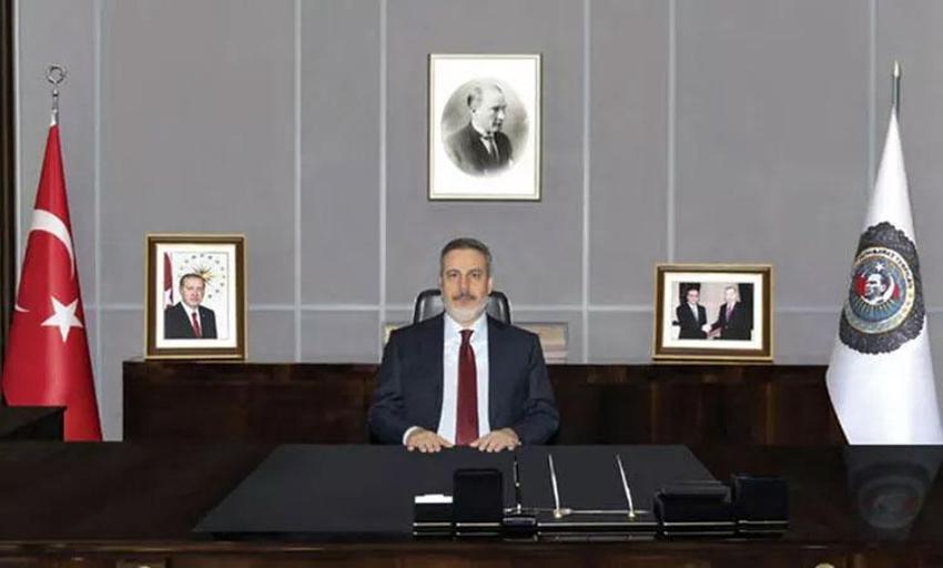 Türkiye Yüzyılı'nın ilk kabinesi açıklandı! İşte 18 bakanlığı yönetecek isimler...