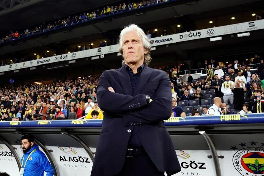 Fenerbahçe'de flaş gelişme! 2+1 yıllık anlaşma 10 milyon euro maaş...