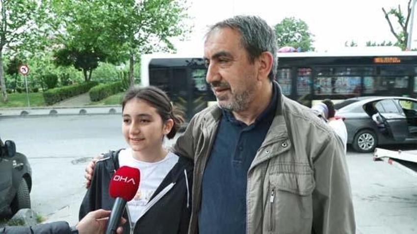 LGS heyecanı başladı! Abisinin kimliğini koşarak yetiştirdi